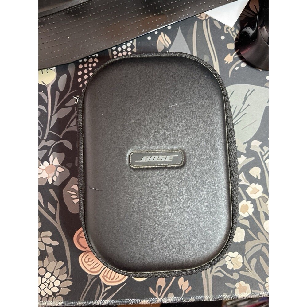 Bose QuietComfort 25 Noise Cancelling Headphones CARRYING CASE ONLY